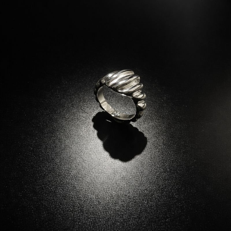 Shell Silver Ring - Image 3